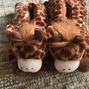 Giraffe slippers